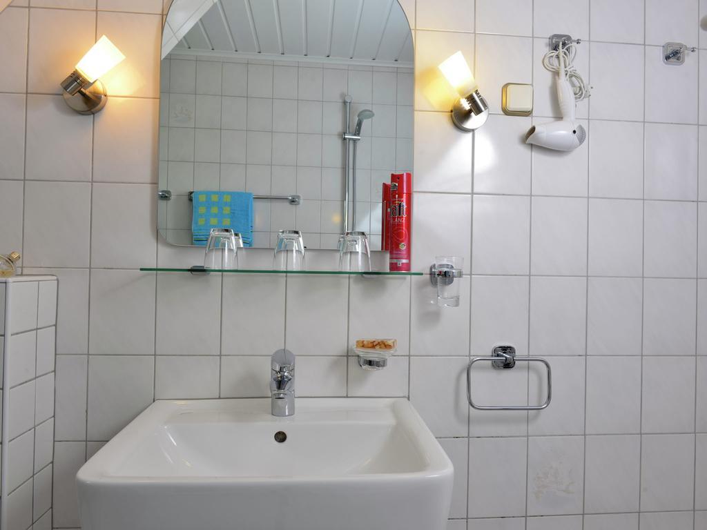 Graceful Apartment In Velmede With Garden Bestwig Eksteriør billede